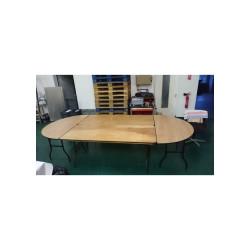 TABLE OVALE 12 - 14 PERSONNES